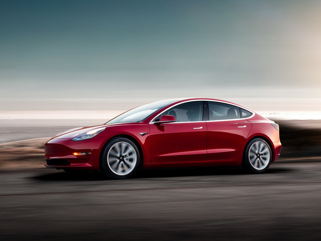 Детальніше про статтю Все про Tesla Model 3